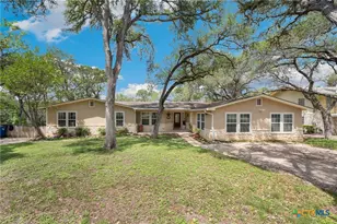 1108 Canyon Dr, New Braunfels, TX 78130 - Photo 1
