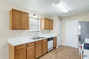 2805 Woodlands Dr, Killeen, TX 76549 - Photo 10