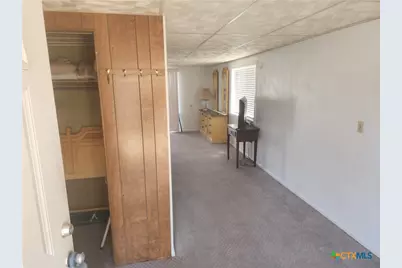 111 Valley View, Canyon Lake, TX 78133 - Photo 6