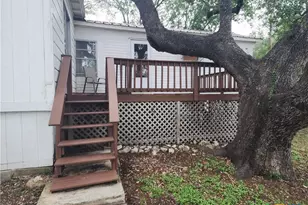 111 Valley View, Canyon Lake, TX 78133 - Photo 18