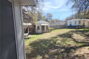 111 Valley View, Canyon Lake, TX 78133 - Photo 18