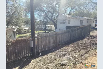 111 Valley View, Canyon Lake, TX 78133 - Photo 4