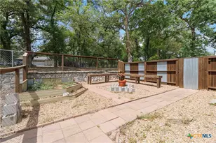 233 Twin Oaks Dr, La Vernia, TX 78121 - Photo 32