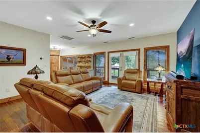 285 Rangeland Road, Seguin, TX 78155 - Photo 18