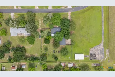 602 Bingham Road, Victoria, TX 77904 - Photo 6