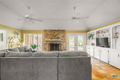 602 Bingham Road, Victoria, TX 77904 - Photo 22
