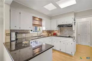 602 Bingham Rd, Victoria, TX 77904 - Photo 26