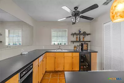 602 Bingham Road, Victoria, TX 77904 - Photo 30