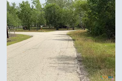 Tract 9 Love Road, Victoria, TX 77904 - Photo 10