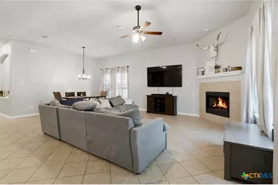 821 Wall Street, New Braunfels, TX 78130 - Photo 2