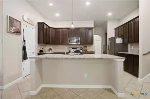 821 Wall St, New Braunfels, TX 78130 - Photo 12