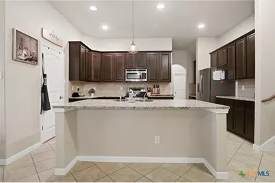 821 Wall Street, New Braunfels, TX 78130 - Photo 8