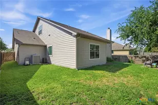 821 Wall St, New Braunfels, TX 78130 - Photo 26