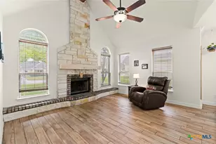 708 Marshall Dr, Belton, TX 76513 - Photo 6