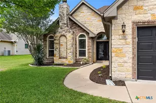 708 Marshall Dr, Belton, TX 76513 - Photo 2