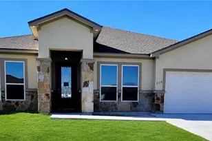 224 Alysheba Dr, Victoria, TX 77901 - Photo 1