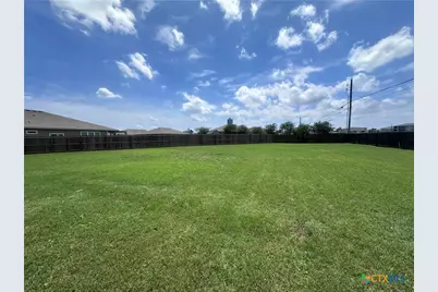 224 Alysheba Dr, Victoria, TX 77901 - Photo 2