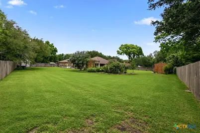 601 Masters Drive, Victoria, TX 77904 - Photo 36