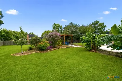 601 Masters Drive, Victoria, TX 77904 - Photo 28
