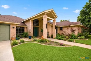 601 Masters Dr, Victoria, TX 77904 - Photo 2