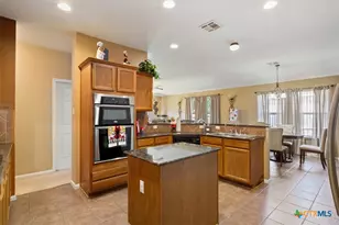 800 Cattail Cir, Harker Heights, TX 76548 - Photo 30