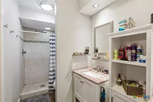 1307 Plantation Rd, Victoria, TX 77904 - Photo 20