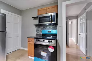 716 E Avenue A, Temple, TX 76501 - Photo 12