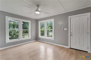 716 E Avenue A, Temple, TX 76501 - Photo 4