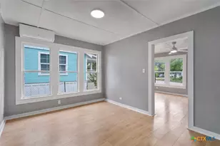 716 E Avenue A, Temple, TX 76501 - Photo 1