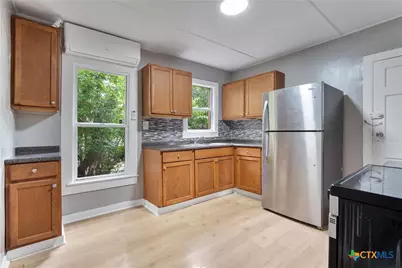 716 E Avenue A, Temple, TX 76501 - Photo 2