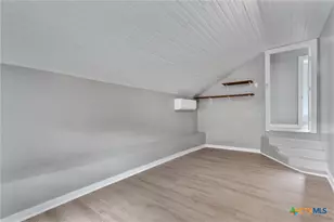 716 E Avenue A, Temple, TX 76501 - Photo 16