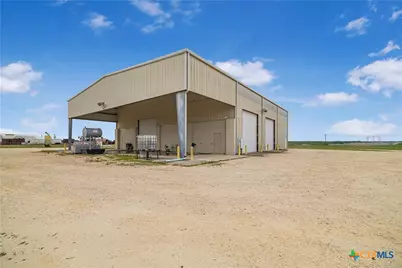 22603 Zac Lentz Parkway, Victoria, TX 77905 - Photo 10