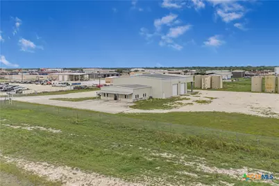 22603 Zac Lentz Parkway, Victoria, TX 77905 - Photo 2