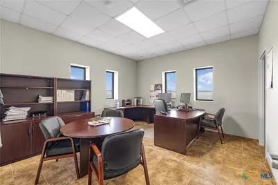 22603 Zac Lentz Parkway, Victoria, TX 77905 - Photo 18