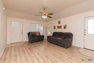 609 Bermuda #A, Copperas Cove, TX 76522 - Photo 4
