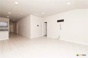 5207 Karen Grn Dr, Killeen, TX 76549 - Photo 2