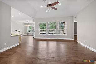 219 Winding View, New Braunfels, TX 78132 - Photo 8