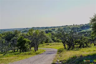 1077 Adobe Creek Rd, Fredericksburg, TX 78624 - Photo 10
