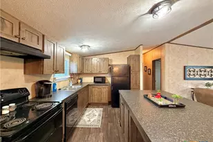 104 Estelle Ln, Victoria, TX 77905 - Photo 16