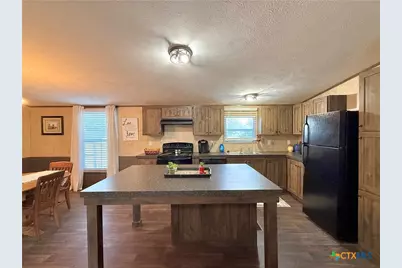 104 Estelle Lane, Victoria, TX 77905 - Photo 18