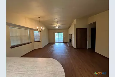 1020 Madeline Street, New Braunfels, TX 78132 - Photo 4
