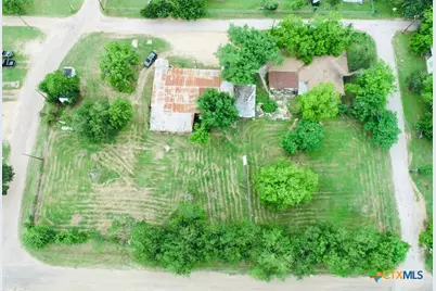 305 Yale Street, Cameron, TX 76520 - Photo 16