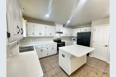 2062 N Ranch Estates Boulevard, New Braunfels, TX 78130 - Photo 6
