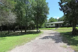 4541 West Dr, Belton, TX 76513 - Photo 30