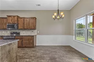 301 Sunrise Hills, Lampasas, TX 76550 - Photo 14