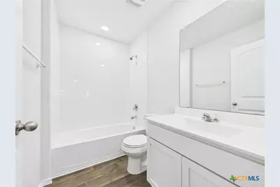 1012 Betsy Drive, Seguin, TX 78155 - Photo 14