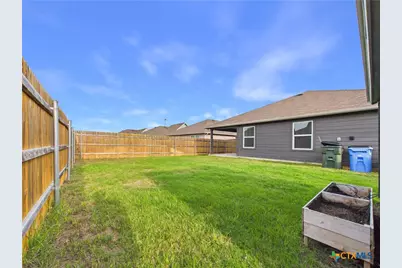 1012 Betsy Drive, Seguin, TX 78155 - Photo 30