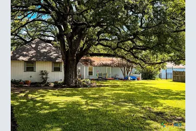 1708 S Wall Street, Belton, TX 76513 - Photo 48