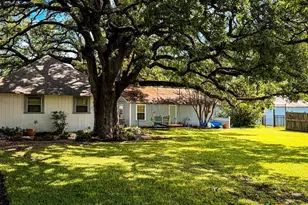 1708 S Wall St, Belton, TX 76513 - Photo 48