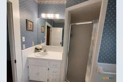 1708 S Wall Street, Belton, TX 76513 - Photo 20